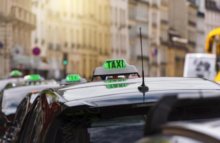 R&eacute;server un taxi pour la gare de Laon, conseils et tarifs