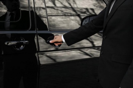 Quel taxi choisir pour un transport longue distance depuis Laon ?
